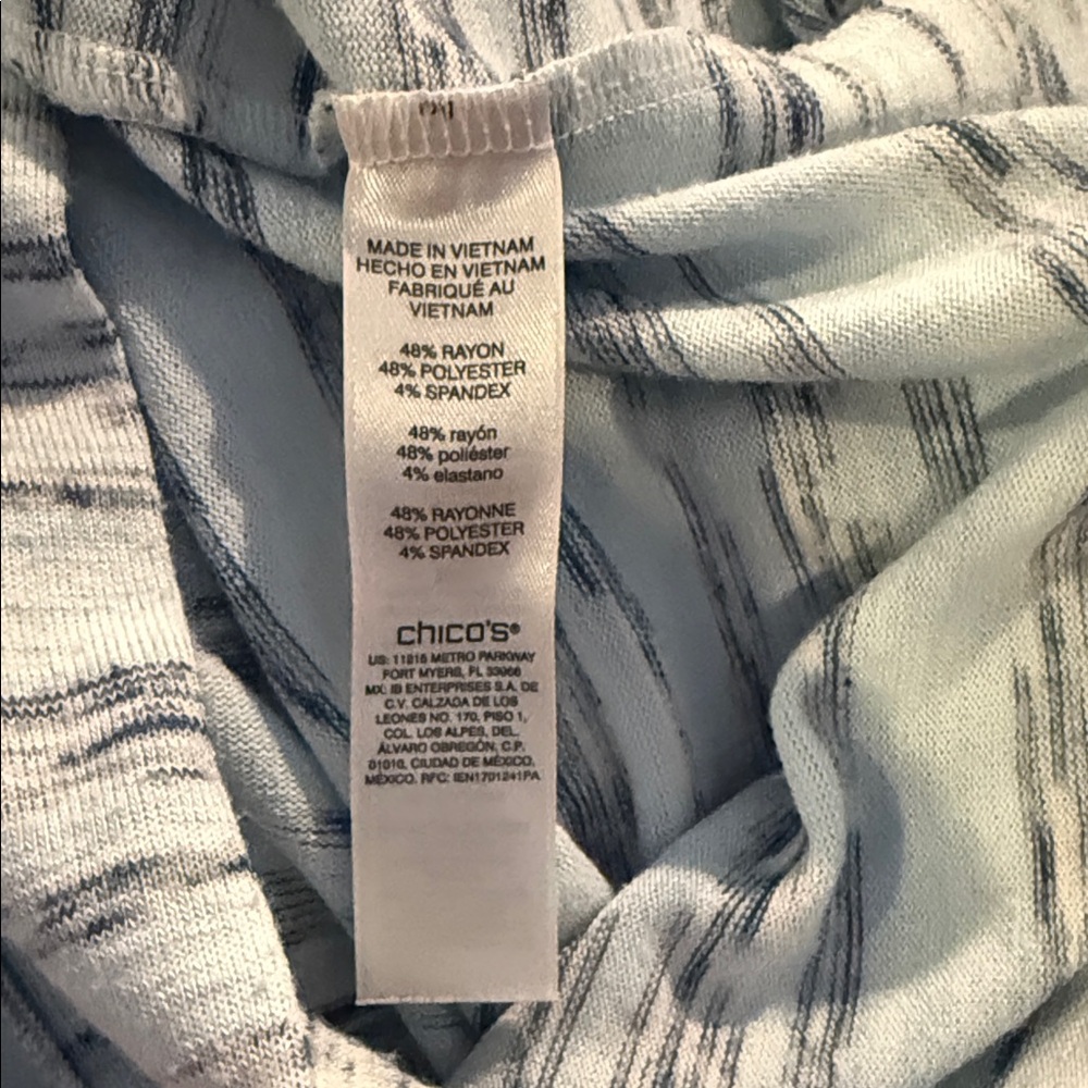 Chico's Weekends Light Blue Patterned Quarter Len… - image 6